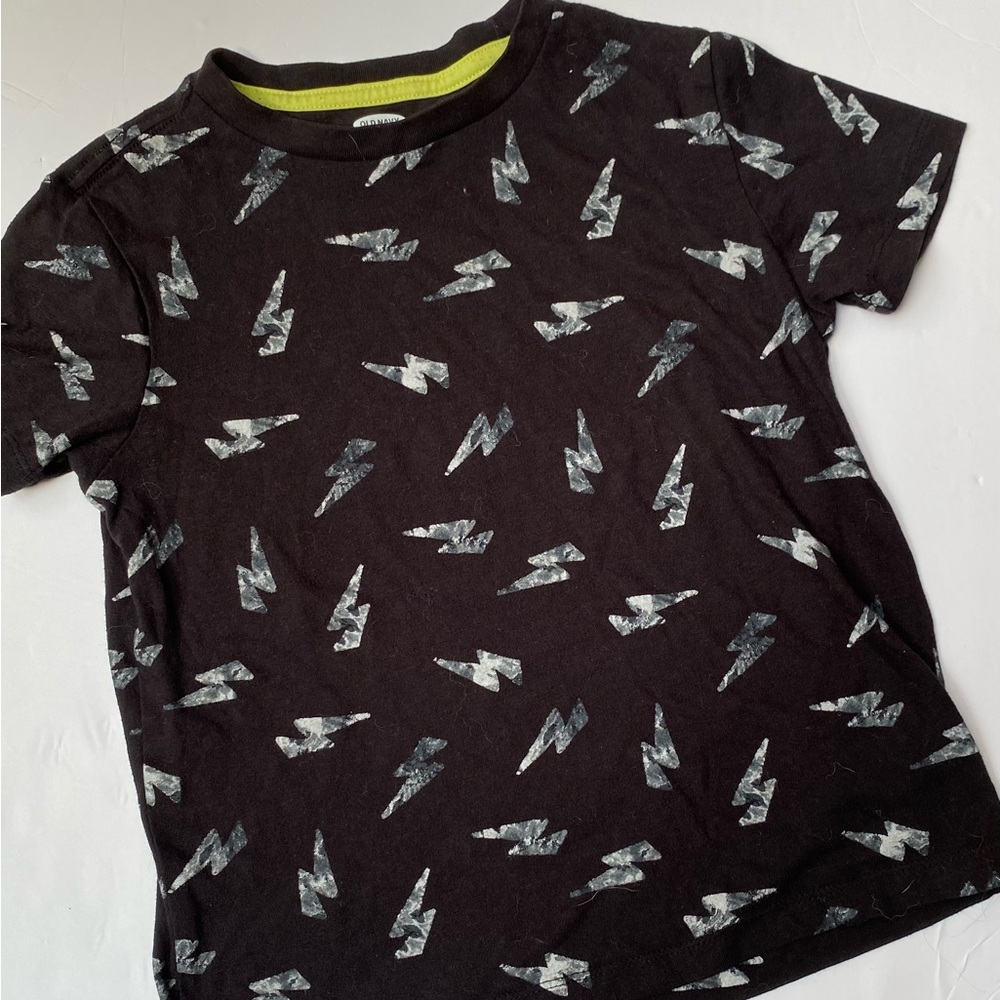 Old Navy Black Tee with Silver Lightning Bolts